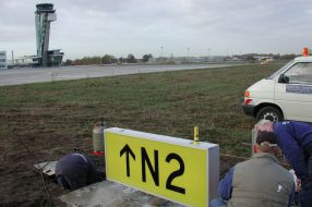 DeWiTec-Taxiway-Sign-Nuremberg